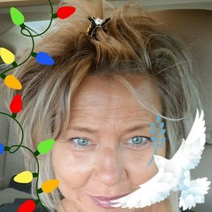 Meet your Posher, Constance